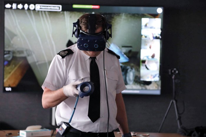 The Role of Virtual Reality in Simulating Emergency Response Scenarios