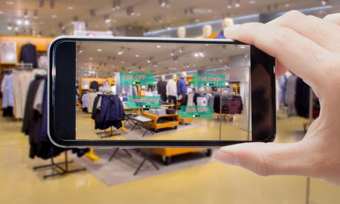 The Future of E-Commerce with Augmented Reality and AI Integration