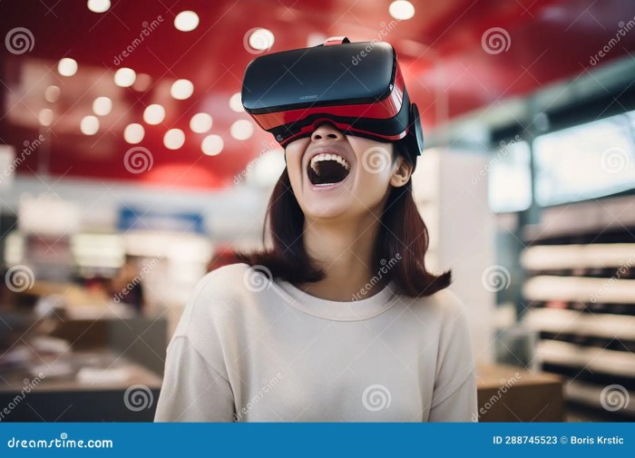 How Virtual Reality is Enhancing Online Shopping Experiences